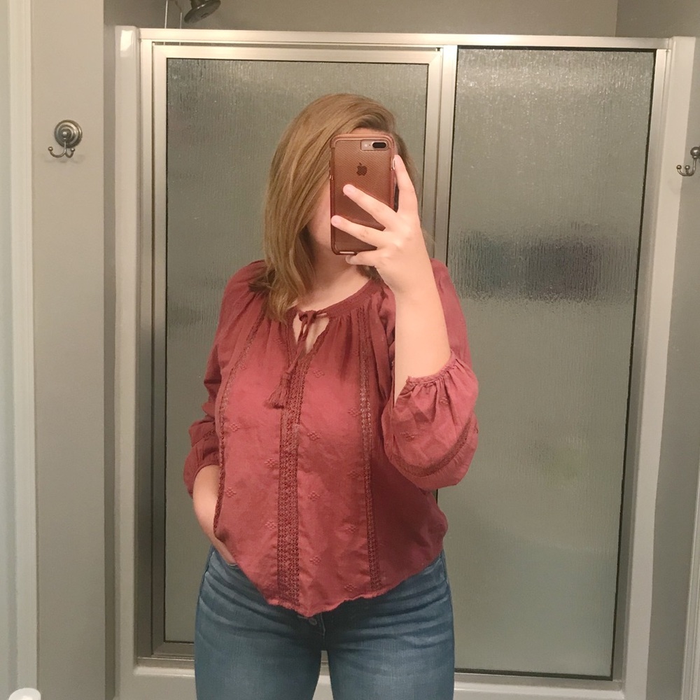 cute lightweight mid length long sleeve blouse